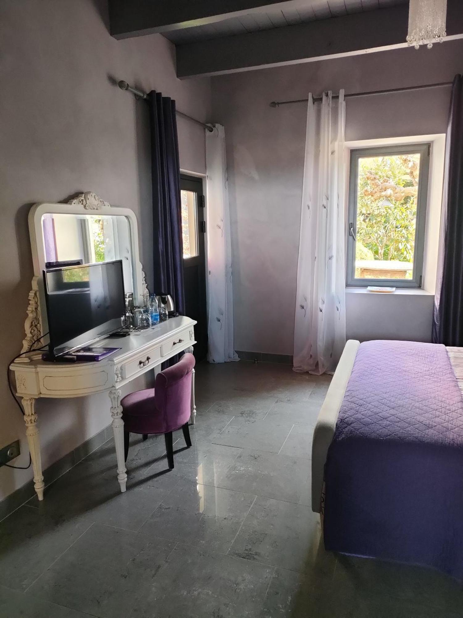 Maison d'Hôtes Côté Cour Rasteau Quarto foto